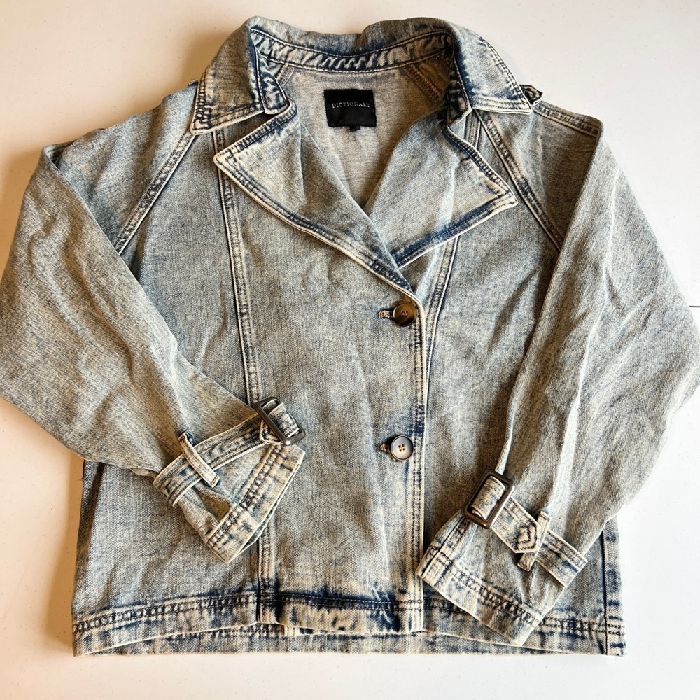 Dictionary Women’s Moto Denim Acid Washed Jean Jacket - Blue